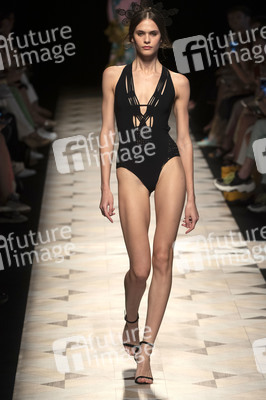 Dolores Cortes Fashion Show auf der Mercedes-Benz Fashion Week Madrid Spring/Summer 2020