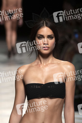 Dolores Cortes Fashion Show auf der Mercedes-Benz Fashion Week Madrid Spring/Summer 2020