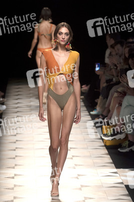 Dolores Cortes Fashion Show auf der Mercedes-Benz Fashion Week Madrid Spring/Summer 2020