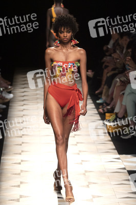 Dolores Cortes Fashion Show auf der Mercedes-Benz Fashion Week Madrid Spring/Summer 2020