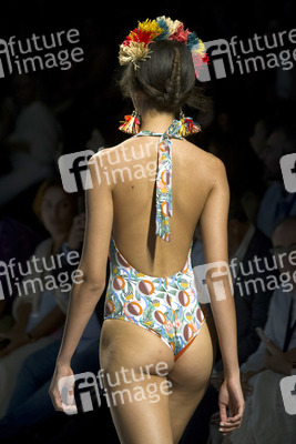 Dolores Cortes Fashion Show auf der Mercedes-Benz Fashion Week Madrid Spring/Summer 2020