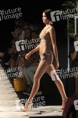 Dolores Cortes Fashion Show auf der Mercedes-Benz Fashion Week Madrid Spring/Summer 2020