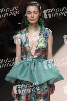 Juan Duyos Fashion Show auf der Mercedes-Benz Fashion Week Madrid Spring/Summer 2020