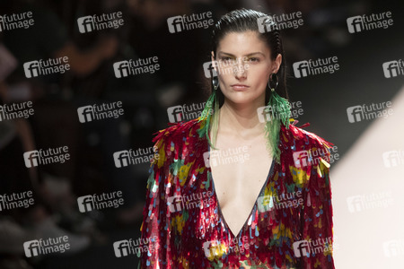 Juan Duyos Fashion Show auf der Mercedes-Benz Fashion Week Madrid Spring/Summer 2020