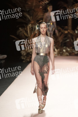 Juan Duyos Fashion Show auf der Mercedes-Benz Fashion Week Madrid Spring/Summer 2020