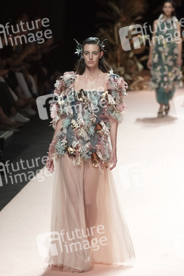 Juan Duyos Fashion Show auf der Mercedes-Benz Fashion Week Madrid Spring/Summer 2020