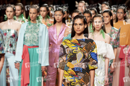 Juan Duyos Fashion Show auf der Mercedes-Benz Fashion Week Madrid Spring/Summer 2020