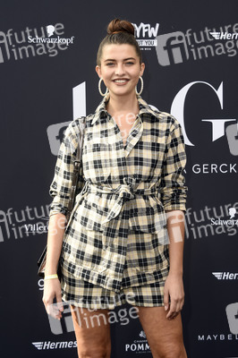 LeGer by Lena Gercke Fashion Show auf der About You Fashion Week in Berlin