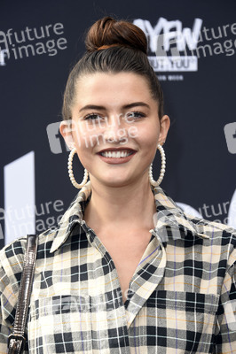 LeGer by Lena Gercke Fashion Show auf der About You Fashion Week in Berlin