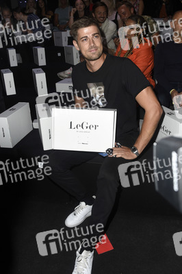 LeGer by Lena Gercke Fashion Show auf der About You Fashion Week in Berlin