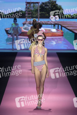 Andres Sarda Fashion Show auf der Mercedes-Benz Fashion Week Madrid Spring/Summer 2020