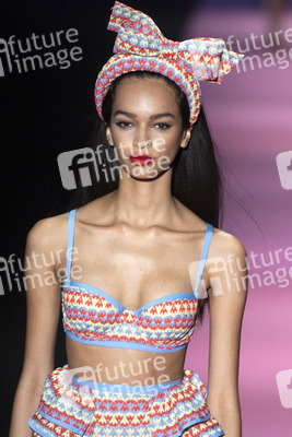 Andres Sarda Fashion Show auf der Mercedes-Benz Fashion Week Madrid Spring/Summer 2020