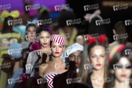 Andres Sarda Fashion Show auf der Mercedes-Benz Fashion Week Madrid Spring/Summer 2020