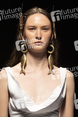 Juan Vidal Fashion Show auf der Mercedes-Benz Fashion Week Madrid Spring/Summer 2020