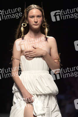 Juan Vidal Fashion Show auf der Mercedes-Benz Fashion Week Madrid Spring/Summer 2020