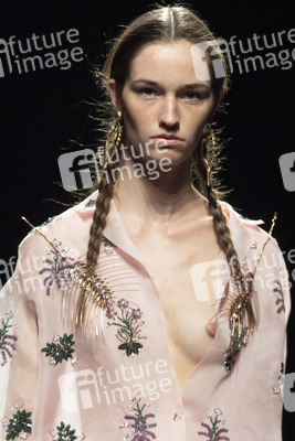 Juan Vidal Fashion Show auf der Mercedes-Benz Fashion Week Madrid Spring/Summer 2020