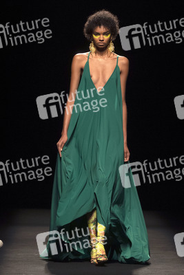 Roberto Diz Fashion Show auf der Mercedes-Benz Fashion Week Madrid Spring/Summer 2020