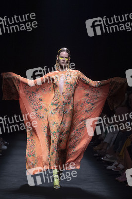 Roberto Diz Fashion Show auf der Mercedes-Benz Fashion Week Madrid Spring/Summer 2020