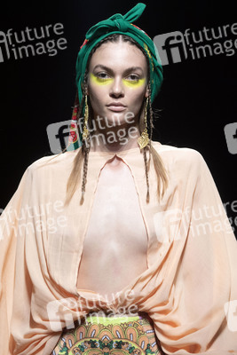 Roberto Diz Fashion Show auf der Mercedes-Benz Fashion Week Madrid Spring/Summer 2020