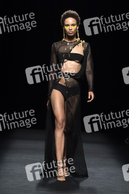 Roberto Diz Fashion Show auf der Mercedes-Benz Fashion Week Madrid Spring/Summer 2020