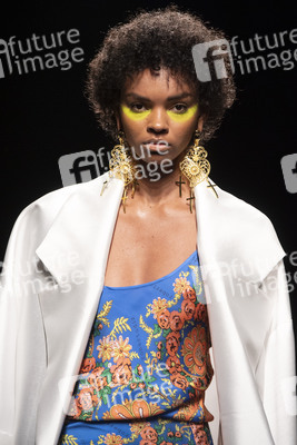 Roberto Diz Fashion Show auf der Mercedes-Benz Fashion Week Madrid Spring/Summer 2020