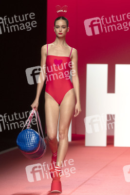 Agatha Ruiz de la Prada Fashion Show auf der Mercedes-Benz Fashion Week Madrid Spring/Summer 2020