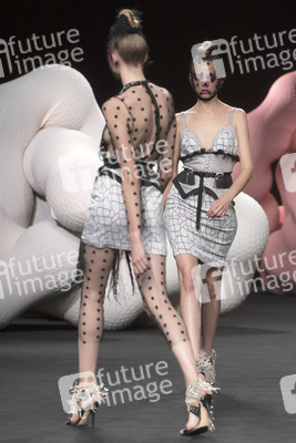 Ana Locking Fashion Show auf der Mercedes-Benz Fashion Week Madrid Spring/Summer 2020