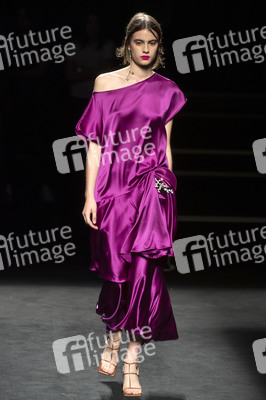 Marcos Luengo Fashion Show auf der Mercedes-Benz Fashion Week Madrid Spring/Summer 2020
