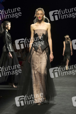 Miguel Marinero Fashion Show auf der Mercedes-Benz Fashion Week Madrid Spring/Summer 2020