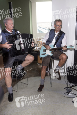 Präsentation der Catherine Hummels by Angermaier Trachten in München