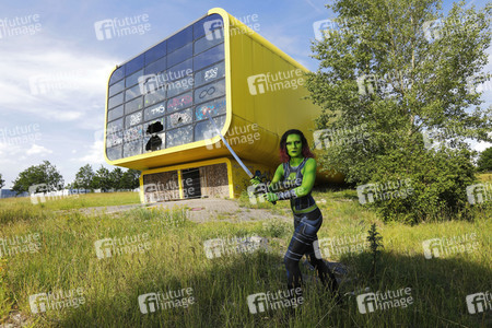 GEEK ART Collection No. 2 - Bodypainting and Transformaking