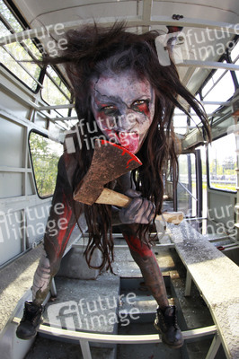 GEEK ART Collection No. 2 - Bodypainting and Transformaking