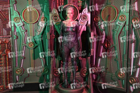 GEEK ART Collection No. 2 - Bodypainting and Transformaking