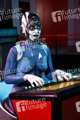 GEEK ART Collection No. 2 - Bodypainting and Transformaking