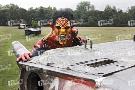 GEEK ART Collection No. 2 - Bodypainting and Transformaking