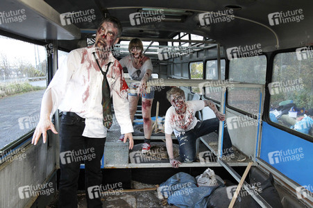 GEEK ART Collection No. 2 - Bodypainting and Transformaking