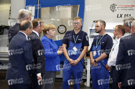 Angela Merkel im Siemens-Werk Görlitz