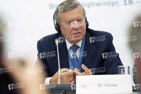 Pressekonferenz zum Petersburger Dialog 2019 in Königswinter