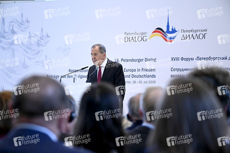 Eröffnung vom Petersburger Dialog 2019 in Königswinter