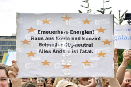 'Fridays for Future' Schülerdemonstration in Berlin