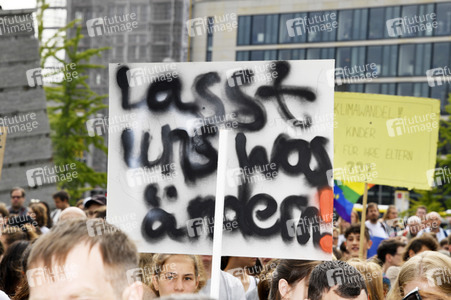 'Fridays for Future' Schülerdemonstration in Berlin