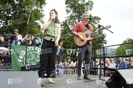 'Fridays for Future' Schülerdemonstration in Berlin