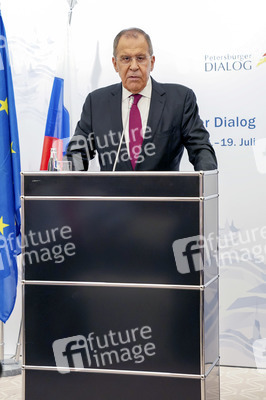 Pressekonferenz mit Heiko Maas und Sergei Lawrow in Königswinter