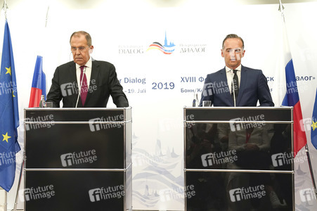 Pressekonferenz mit Heiko Maas und Sergei Lawrow in Königswinter