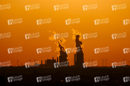 Symbolfoto Kohlestrom und Klimawandel