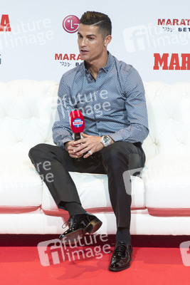 Cristiano Ronaldo erhält den Marca Leyenda Award in Madrid