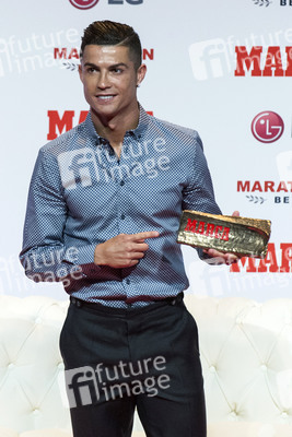 Cristiano Ronaldo erhält den Marca Leyenda Award in Madrid
