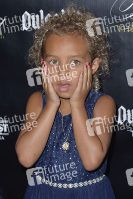 Filmpremiere 'IIlluminated' in Los Angeles