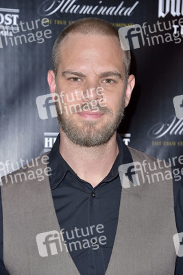 Filmpremiere 'IIlluminated' in Los Angeles