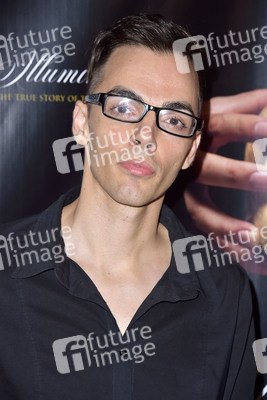 Filmpremiere 'IIlluminated' in Los Angeles